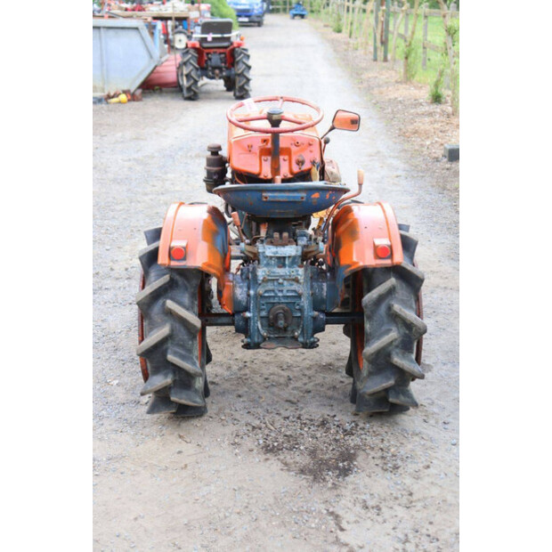 KUBOTA B6000-46860857