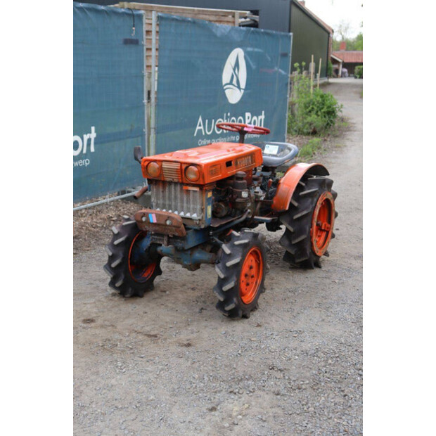 KUBOTA B6000-46860861