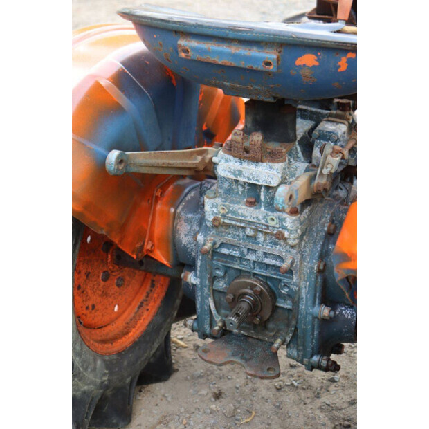 KUBOTA B6000-46860869