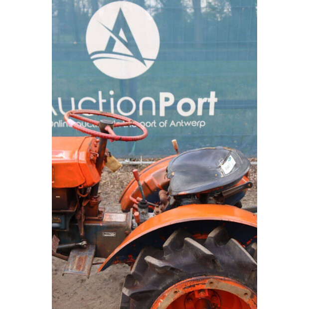 KUBOTA B6000-46860872