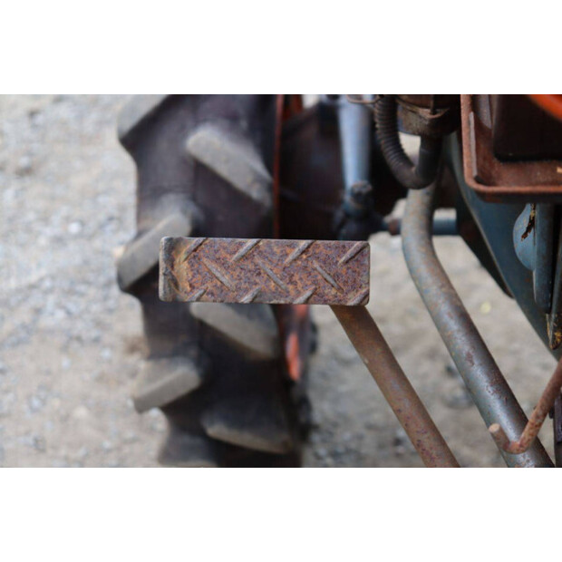 KUBOTA B6000-46860875