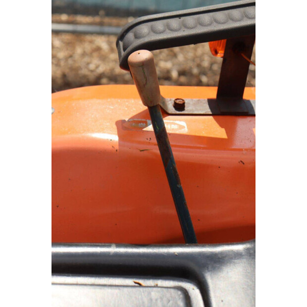 KUBOTA B1402DT-46860910