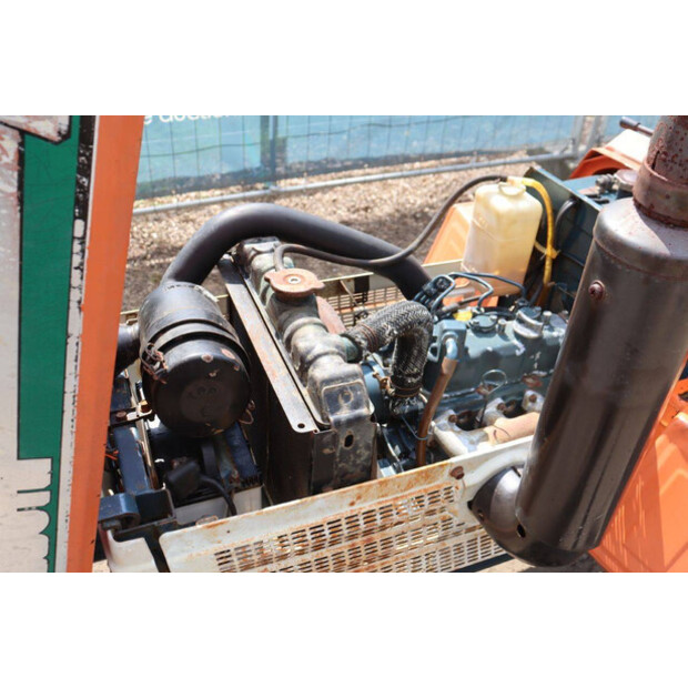 KUBOTA B1402DT-46860916