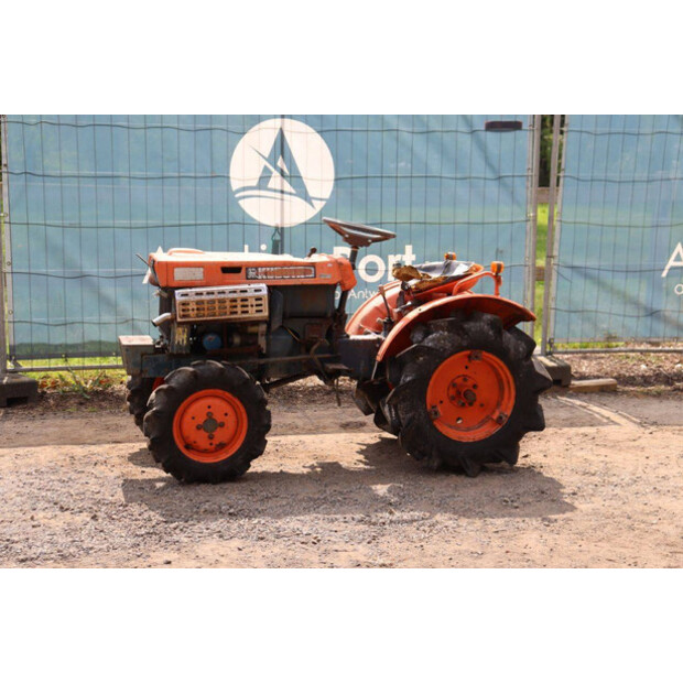 كوبوتا B7000-46860920