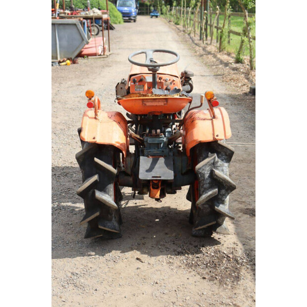 كوبوتا B7000-46860924