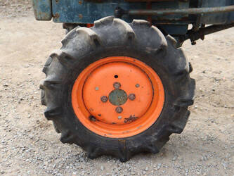 kubota-b7000-1448145-46860933