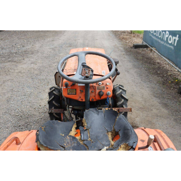 كوبوتا B7000-46860939