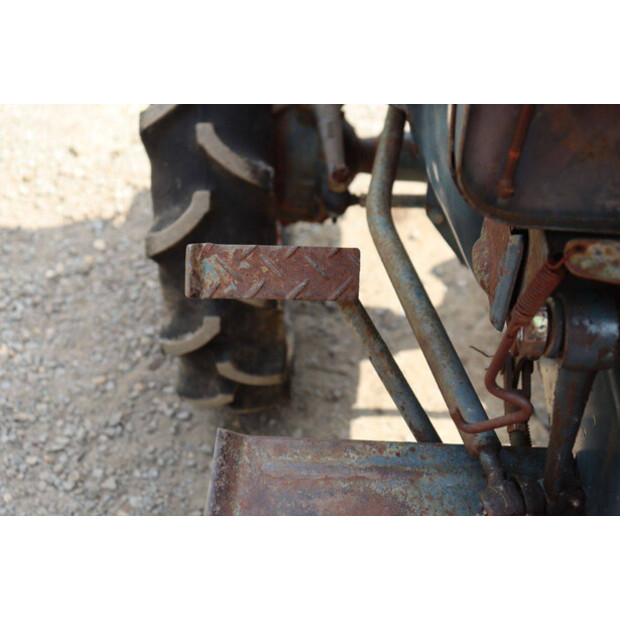 كوبوتا B7000-46860943