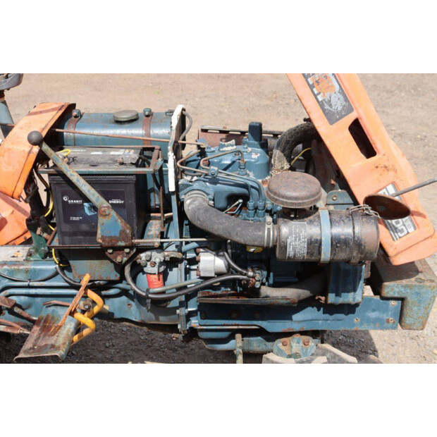 كوبوتا B7000-46860951