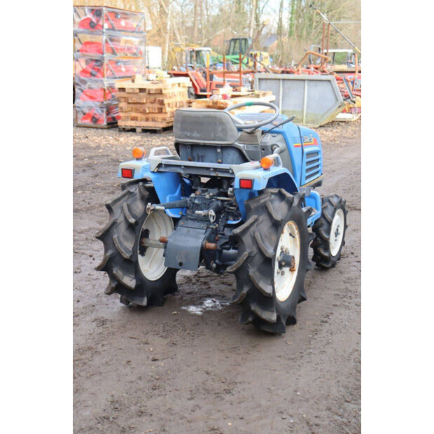 لسكي TF5F-46861238