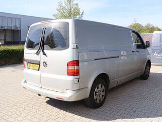 2007-volkswagen-transporter-tdi-1448157-46861318
