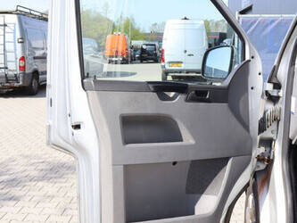 2007-volkswagen-transporter-tdi-1448157-46861329