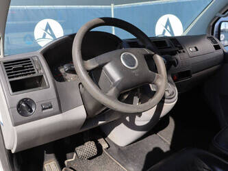 2007-volkswagen-transporter-tdi-1448157-46861332