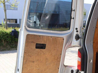 2007-volkswagen-transporter-tdi-1448157-46861342