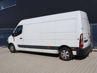 2021-renault-master-1448158-46861353