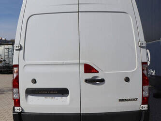 2021-renault-master-1448158-46861354