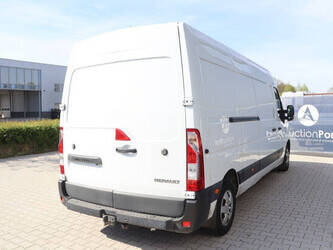 2021-renault-master-1448158-46861355