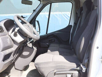 2021-renault-master-1448158-46861369