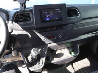 2021-renault-master-1448158-46861378