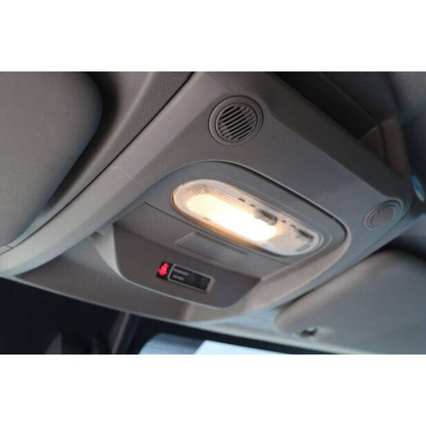 2021 رينو Master-46861382