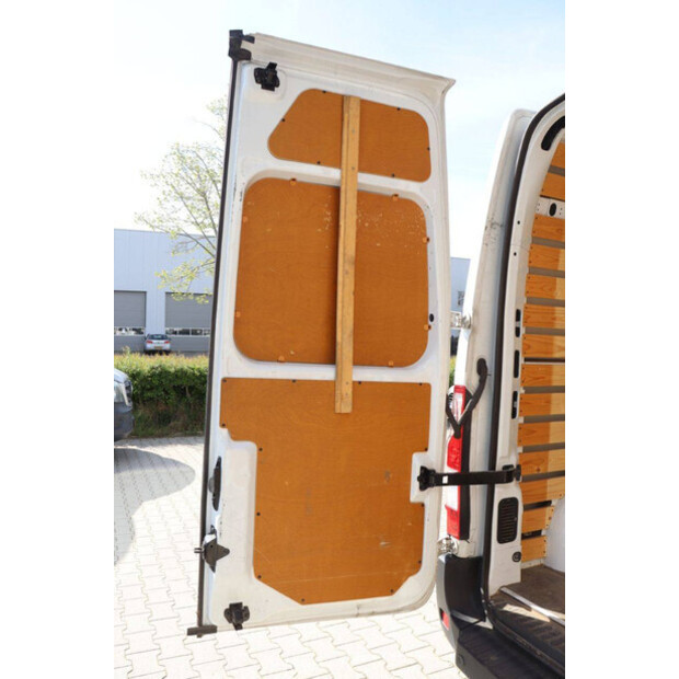 2021 رينو Master-46861384