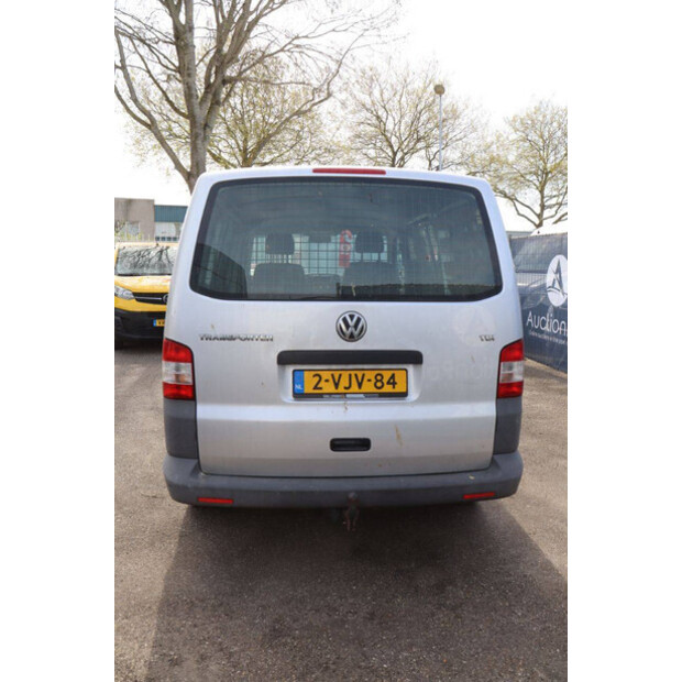 2010 Volkswagen Transporter-46861441