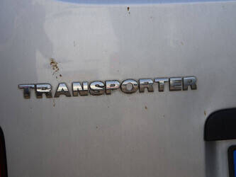 2010-volkswagen-transporter-1448160-46861452