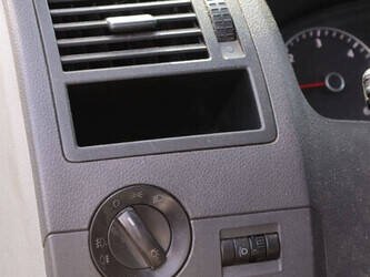 2010-volkswagen-transporter-1448160-46861460