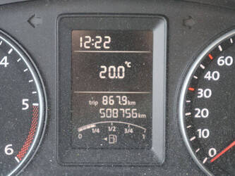 2010-volkswagen-transporter-1448160-46861464