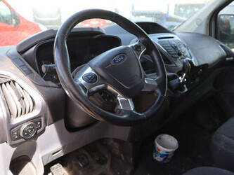 2019-ford-transit-custom-1448161-46861495