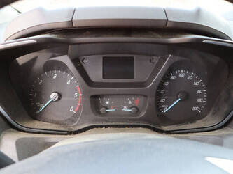 2019-ford-transit-custom-1448161-46861500