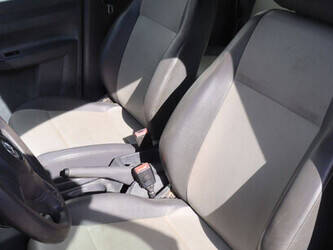 2012-volkswagen-caddy-1448162-46861533