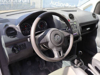 2012-volkswagen-caddy-1448162-46861534