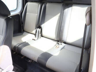 2012-volkswagen-caddy-1448162-46861547