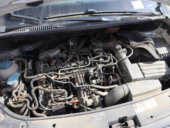 2012-volkswagen-caddy-1448162-46861552