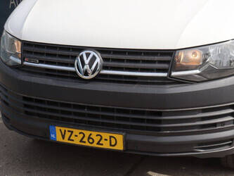 2016-volkswagen-transporter-1448163-46861566