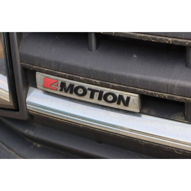 2016 Volkswagen Transporter-46861568