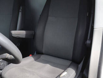 2016-volkswagen-transporter-1448163-46861579