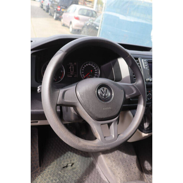 2016 Volkswagen Transporter-46861582