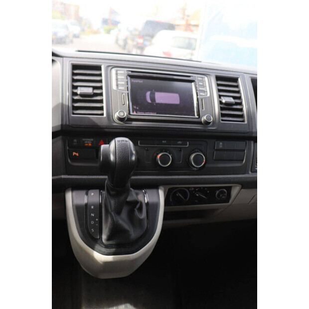 2016 Volkswagen Transporter-46861585