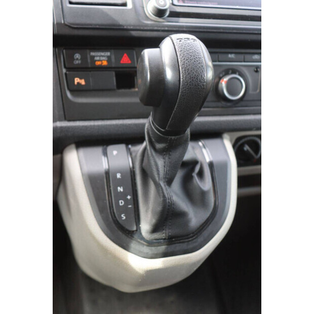 2016 Volkswagen Transporter-46861586