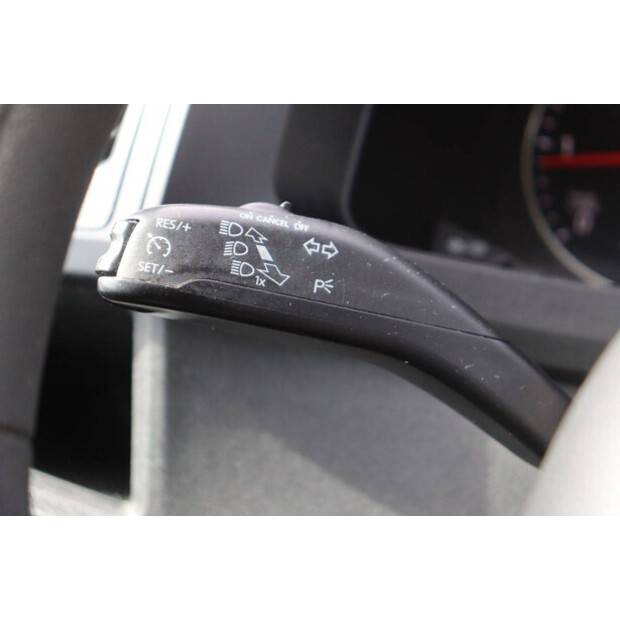 2016 Volkswagen Transporter-46861591