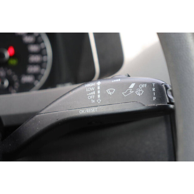 2016 Volkswagen Transporter-46861592