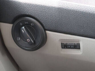 2016-volkswagen-transporter-1448163-46861595