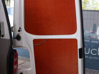 2016-volkswagen-transporter-1448163-46861596