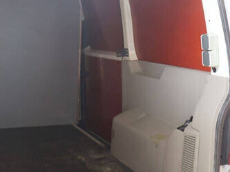 2016-volkswagen-transporter-1448163-46861599