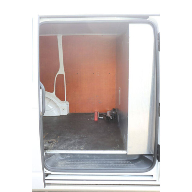 2016 Volkswagen Transporter-46861602