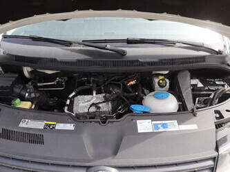 2016-volkswagen-transporter-1448163-46861606