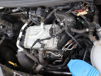 2016-volkswagen-transporter-1448163-46861608