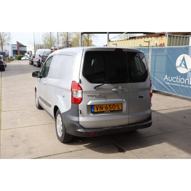 2015 Ford Transit Courier-46861613